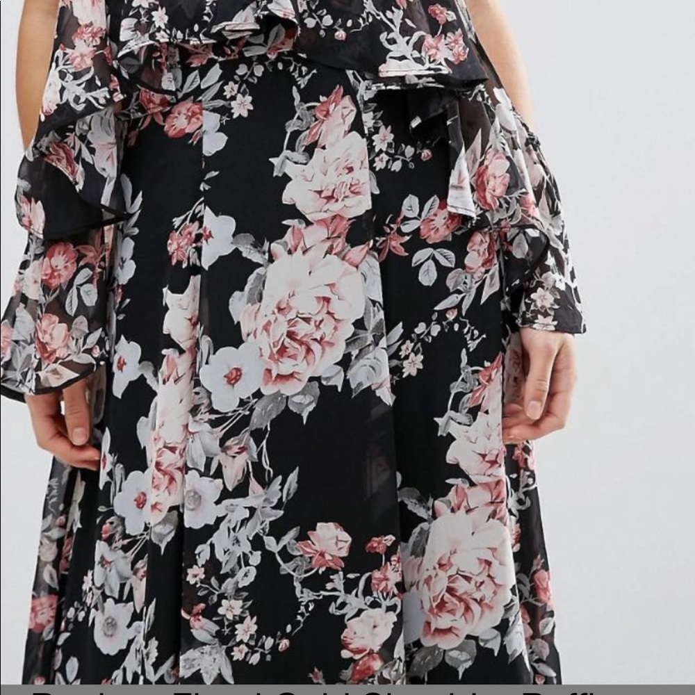 Petite Floral/Ruffle Cold Shoulder Maxi - Picture 3 of 5